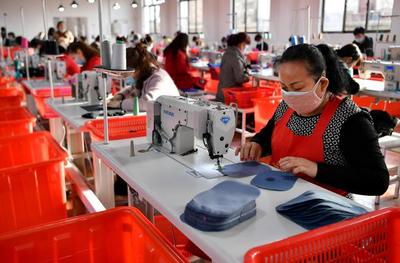 社區工廠有序復工 助力百姓脫貧增收